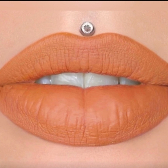 Jeffree Star *No Squeeze* - Picture 1 of 3